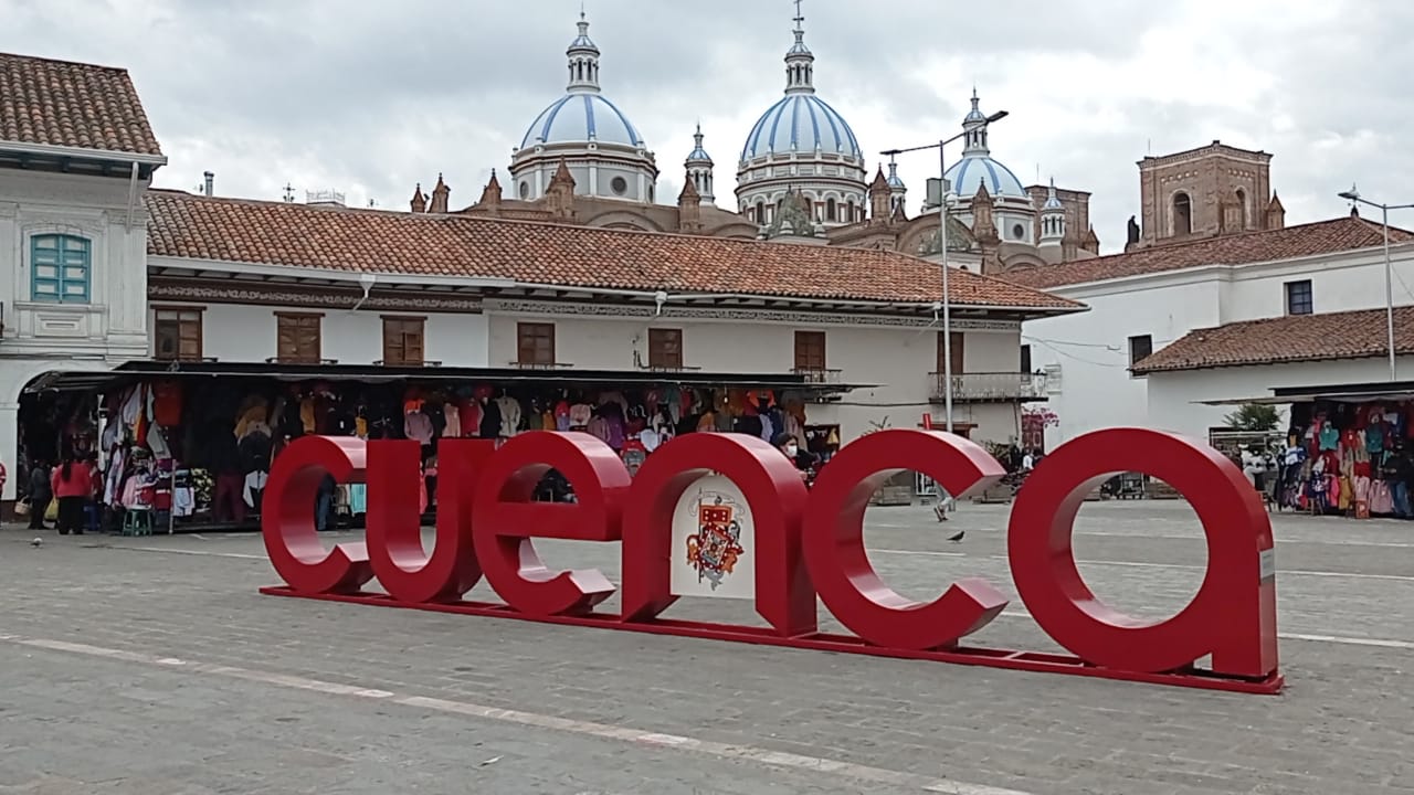 La Voz del Tomebamba on Twitter "Las letras CUENCA fueron colocadas