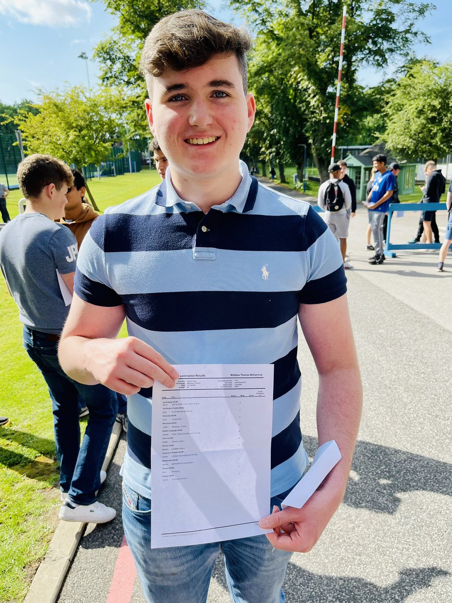Proud of my boy receiving his absolutely cracking GCSE results today:
10 grade 9s and 1 grade 8 
Very well done Matthew!💙 
All credit to his fantastic teachers who went above and beyond to support him in every way possible..
true <a href="/MGSMagic/">MGSMagic</a> 🪄 @MGS_Art @MGS_Languages 
#sapereaude