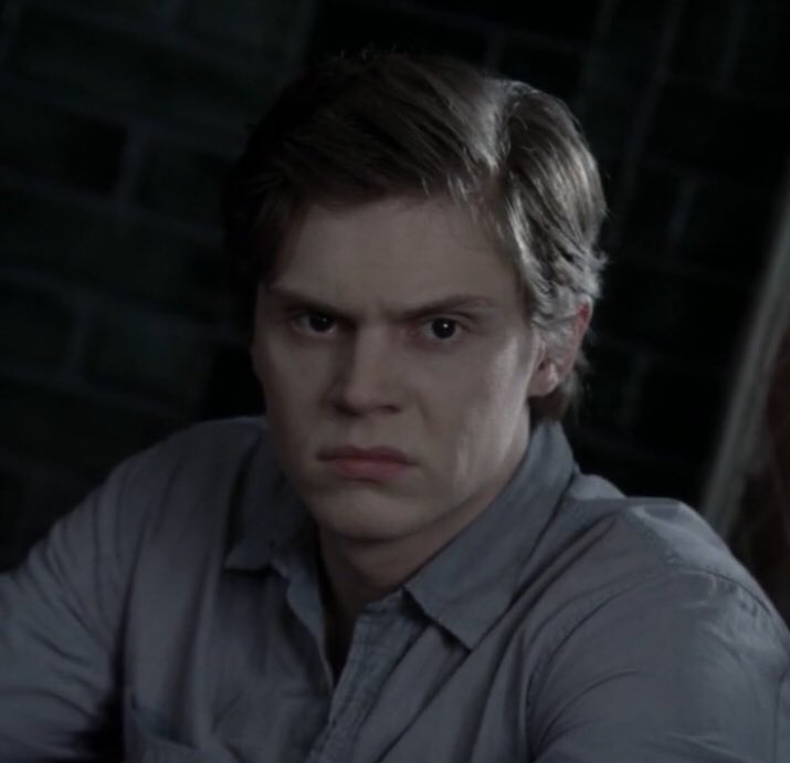 ً (@hourlyasylum) on Twitter photo 