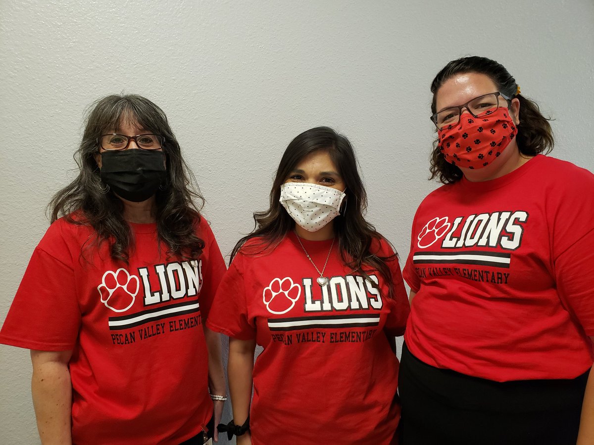 smithspride's tweet photo. Ready for meet the teacher!!! 1st grade is ready to go! #pvlionpride #ecproud https://t.co/YrKMzsLuZB
