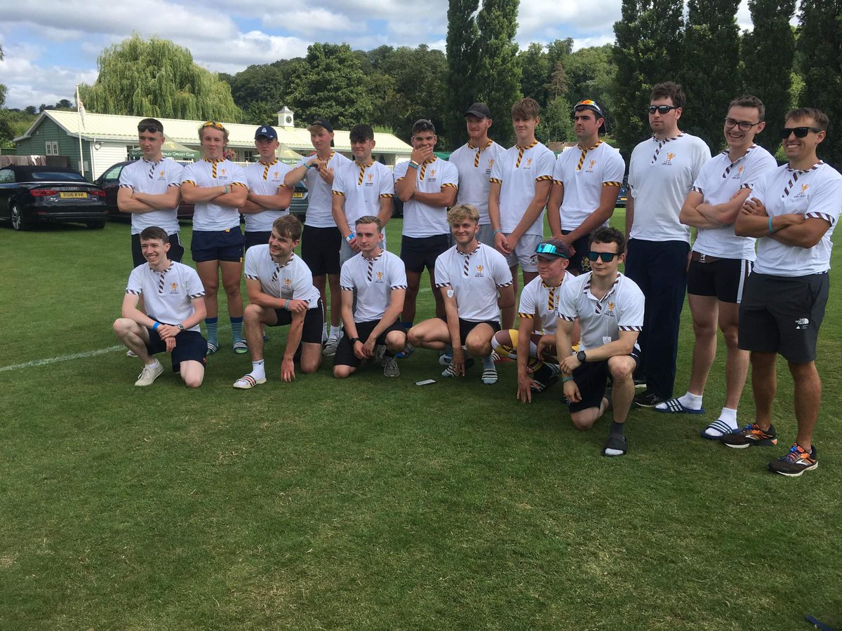 Massive congrats to <a href="/MS_Rowing/">MSRC</a> on another hard fought Henley campaign. All 1st VIII veterans will be able to appreciate how tough it's been for you guys over the last two seasons and we're looking forward to welcoming a few new faces to the senior squad #ytm #HRR21 #chocandgold