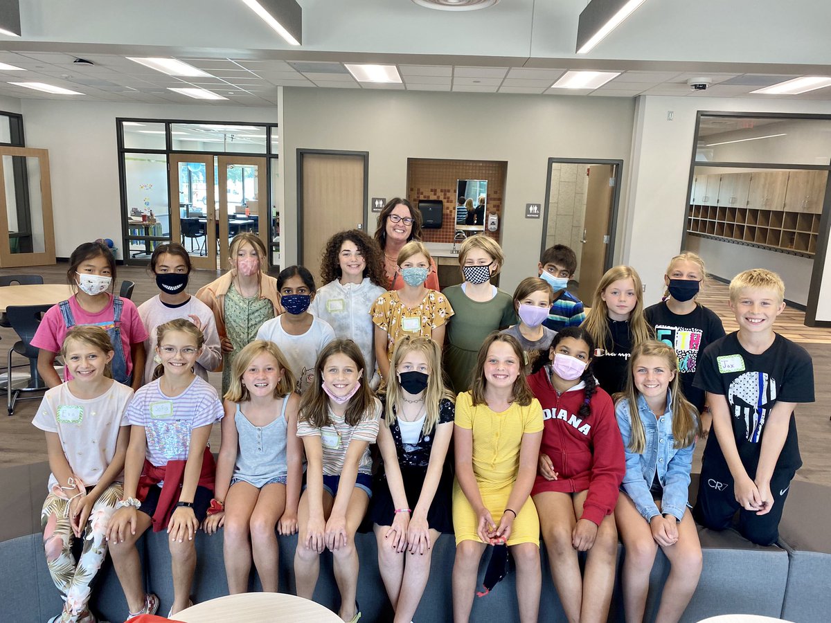 Mrs. Parent (@aliciaparent3) on Twitter photo These Comets are out of this world! π We had a fantastic first day! <a href="/CCE_Comets/">Clay Center Comets</a> #CCEthespace4U These Comets are out of this world! π We had a fantastic first day! <a href="/CCE_Comets/">Clay Center Comets</a> #CCEthespace4U