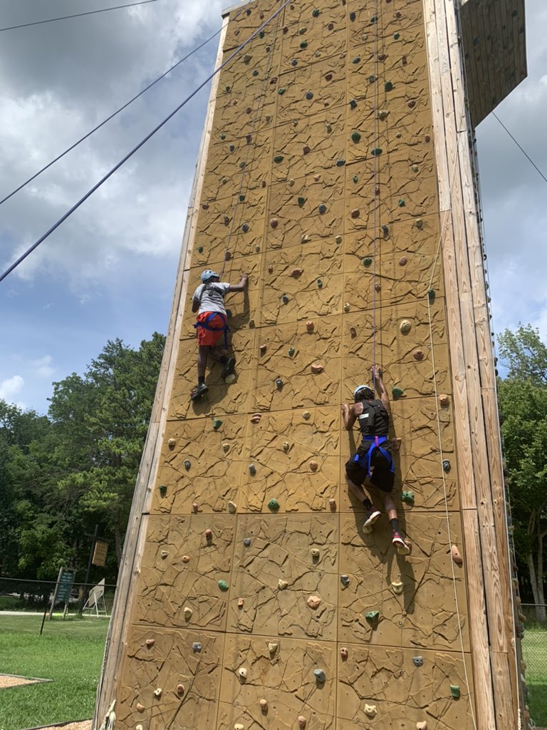 mann_norman3361's tweet image. Today our Careers and Pathways campers learned how to use a tourniquet, fire hose, and rock climbing. We even got a friendly game of kickball in. I can’t quite jump like I use to. #CAPLE #BuildingBridgesAndFutureLeaders @stlcountypd @STLCounty @StLouisCoPAL1