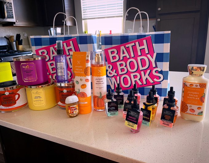 Thank you to that special fan who sent me bath and body works gift card !! I’m truly blessed to have