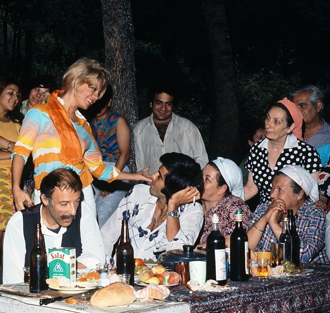 📸 "Yalancı Yarim"filminin setinden çekilmiş bir kare,1973.