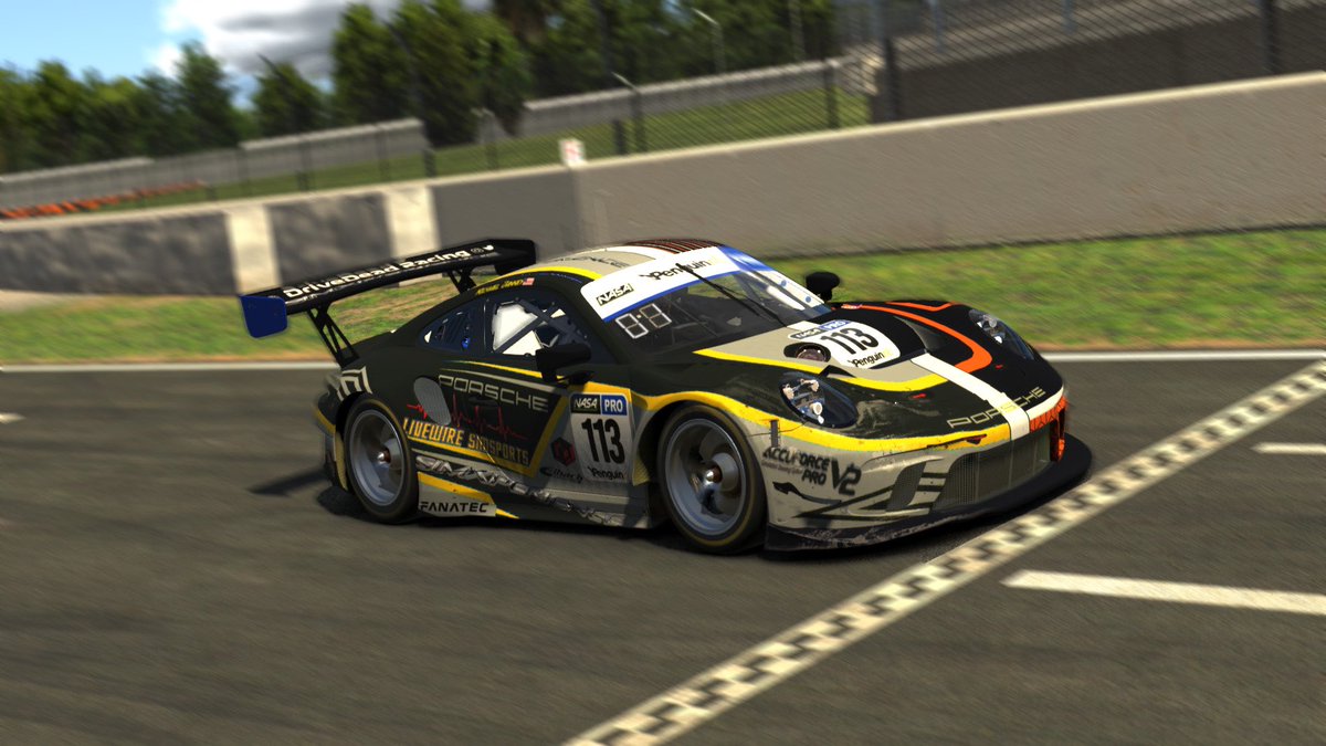 North American Simulated AutoRacing tweet media