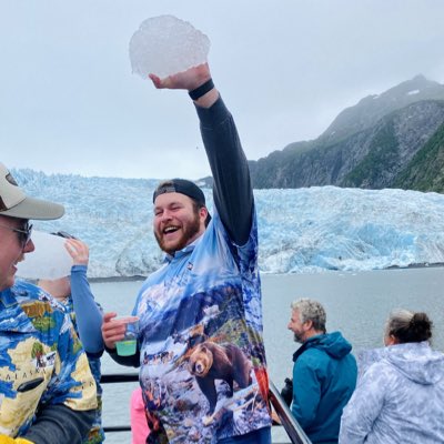 mcgoughlogan's tweet photo. Look what I found!! #NewProfilePic https://t.co/0F2rqK3Dlf