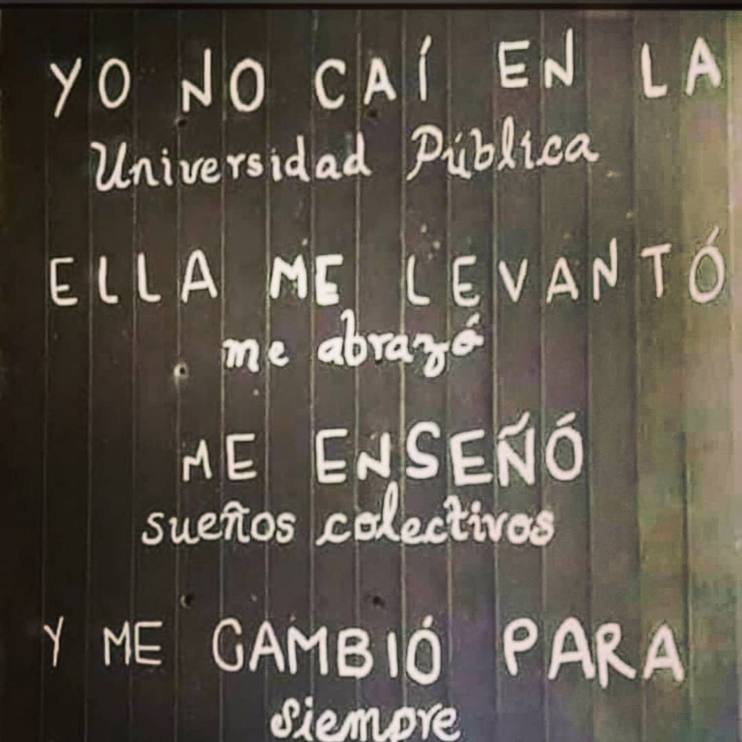 buiyitw's tweet photo. Felices 200 años mi querida Universidad de Buenos Aires, gracias por lo que me diste, por lo que representas, y por todo lo que posibilita tu apertura a todo aquel que quiera aprender! Gracias! #UBA200 @Exactas_UBA https://t.co/nYk0iu2nCI