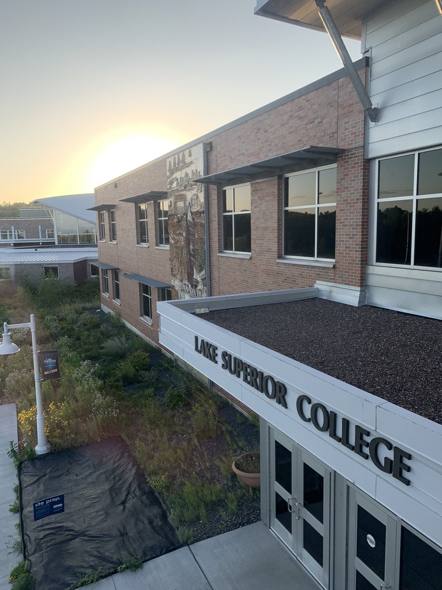 DanielFanning's tweet image. Wrapped up a successful day at work. Thank you to everyone who helped make the @LSCFoundation Golf Outing such a success. Together we helped raise over $15,000 for student scholarships at @LSC_Duluth. Fun day with awesome people! #Grateful #SupportingStudentSuccess #LSCproud