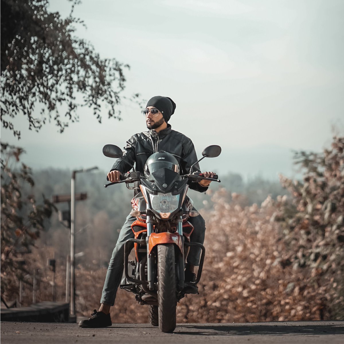 MankhushMohit's tweet photo. #streetphotographyindia
#streetphotographercommunity
#reflection
#reelitfeelit
#wphofficial
#moodyindia
#clickindiaclick
#sumantphotography_
#mobilephotography
#instabest_photography
#clickshotindia
#odisha
#world_photography_page
#xiaomiphotography
#canon2000
#minote10pro https://t.co/lmNMLvM5DH