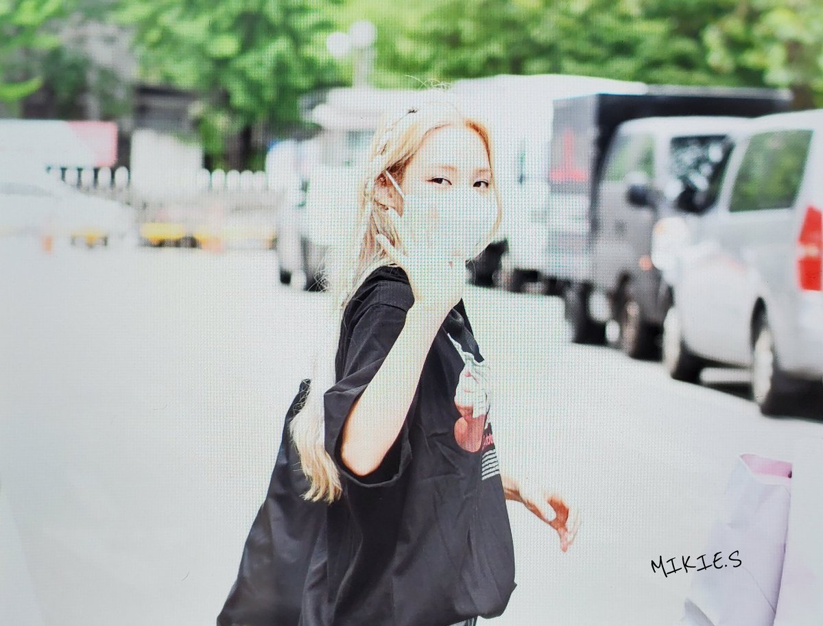 SIU_T_MI's tweet photo. Preview 210813 효연 뮤직뱅크 
@Hyoyeon_djhyo #효연 #Hyoyeon https://t.co/HR5kFmWHq2