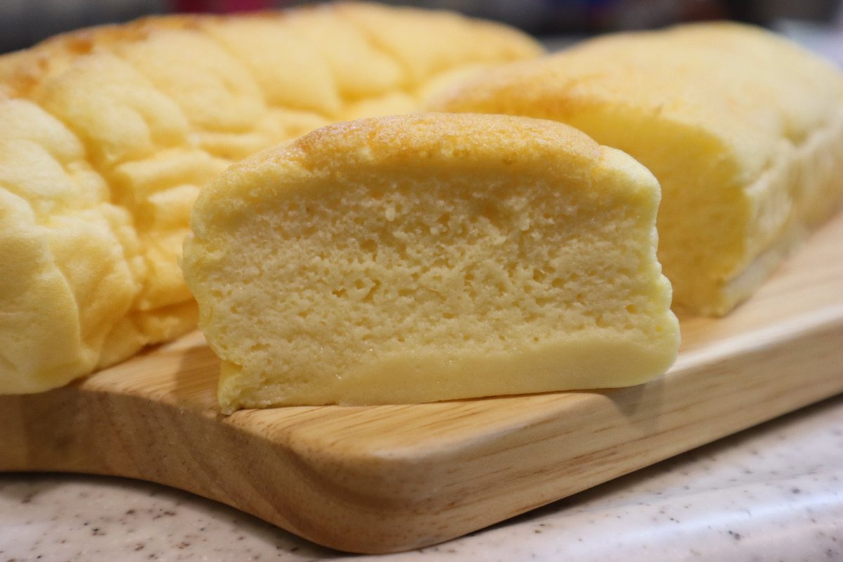 ポポロん Pokkasapporo わたしのポッカレモン スフレチーズケーキ大成功 ポッカレモンのおかげかなー ふわっふわ 半分ゎ熱々で食べたから残りは冷やして食べようかな ケーキ お菓子作り ケーキ作り ポポロん Pokkasapporo わたしのポッカレモン スフレチーズケーキ大成功 ポッカレモンのおかげかなー ふわっふわ 半分ゎ熱々で食べたから残りは冷やして食べようかな ケーキ お菓子作り ケーキ作り