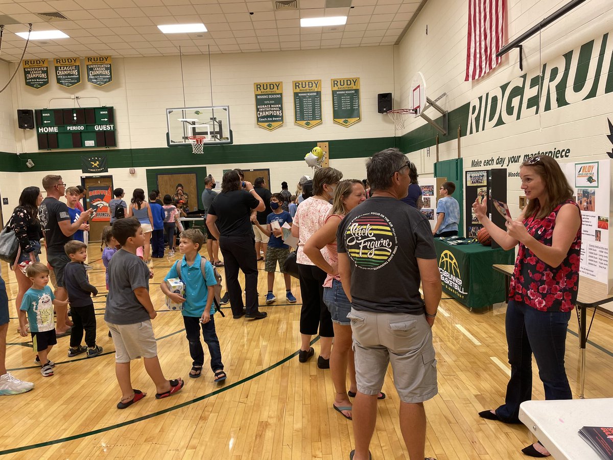 sgullixson's tweet photo. A fantastic day of open houses at @CSSD11! A lot of energy coming into the year. I love it! Welcome back, community! I haven’t seen a room lit up with so many smiles in months! https://t.co/6oPwfwsuYl