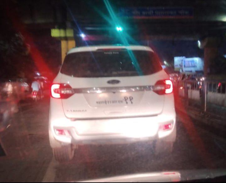 pmchutke's tweet photo. @PuneCityTraffic  Place - Vadgaon BK Signal
Date 12/08/2021-Time 7:29 pm - Car
No. MH12RF11 - Not legal Number Plate and Dark Tinted Glasses. https://t.co/ekLMx8GtKn
