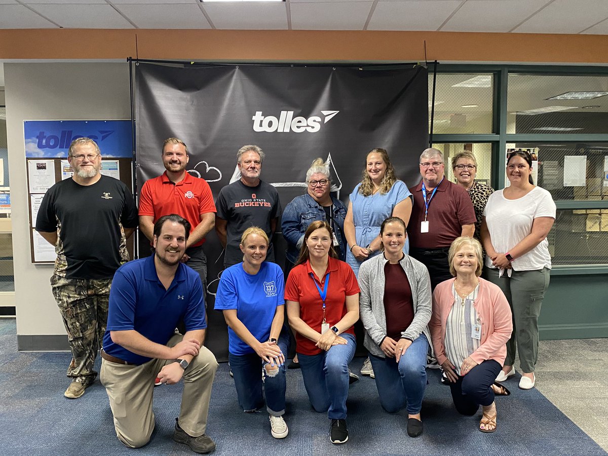 toddhoadley's tweet photo. Great to meet our new teachers at @TollesTech   They are ready to welcome over 800 students to campus next week.  #careertech  @tollesceo  @TollesTech https://t.co/1CEiYbio3L