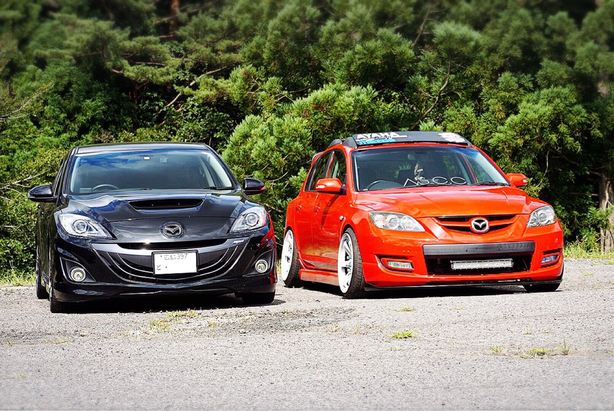 381MOTORING's tweet photo. 並べて比べると純正のボンネットダクトあるBLMSはイカちぃ💪

@MSAxelaMPS3 https://t.co/24yu66loms