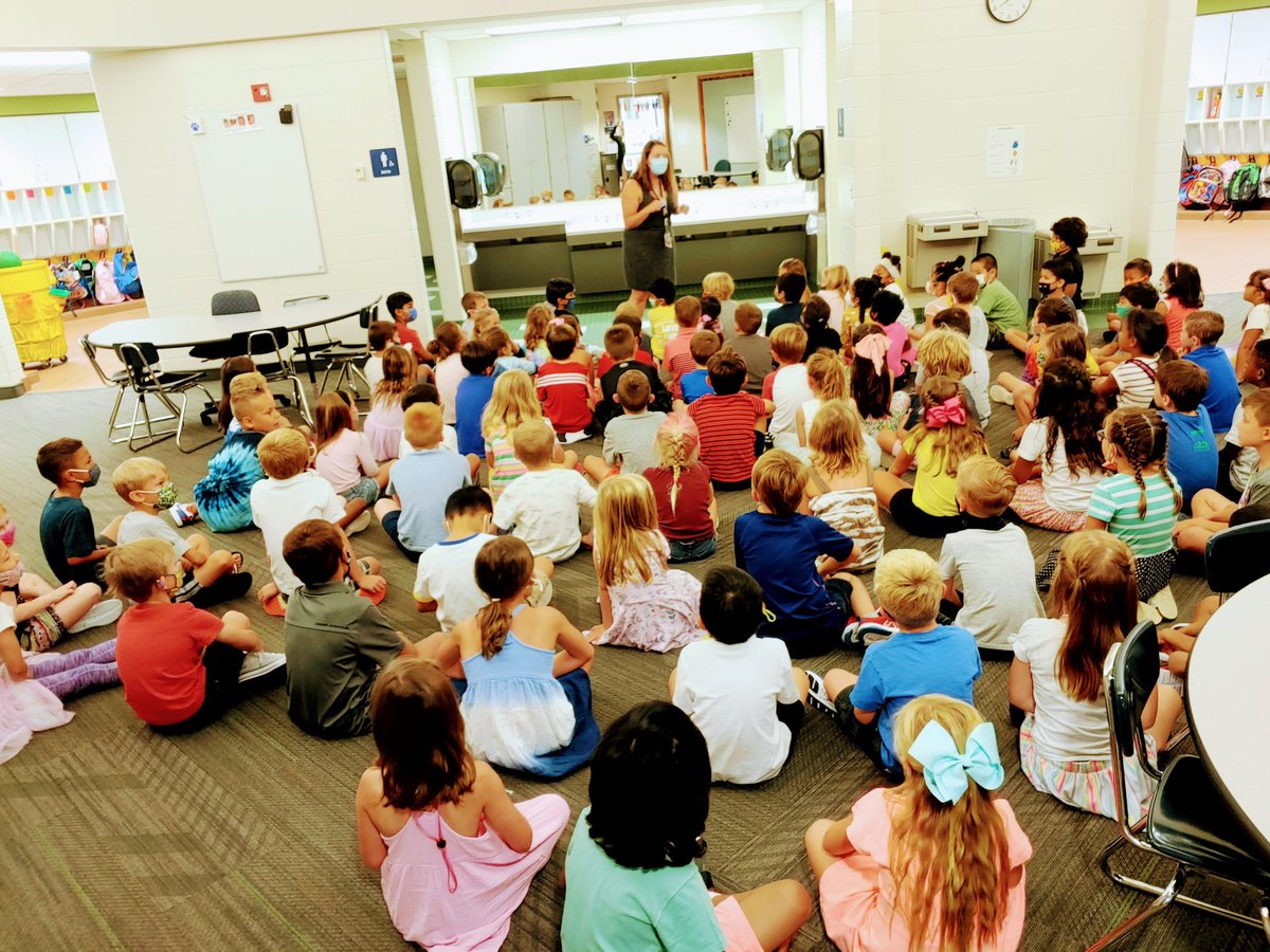 First day of school for these first graders! Learning and reviewing procedures might not be the most fun part of the day...but it is SO important!  <a href="/kmurer1/">Kristen Murer</a>  <a href="/TowneMeadow/">Towne Meadow</a> <a href="/myccs/">Carmel Clay Schools</a>