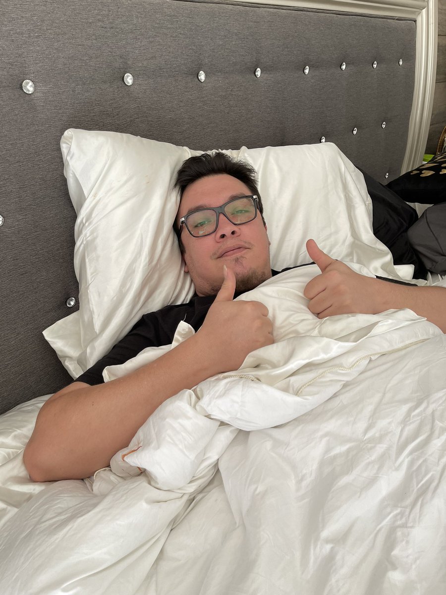 Franco Escamilla tweet media