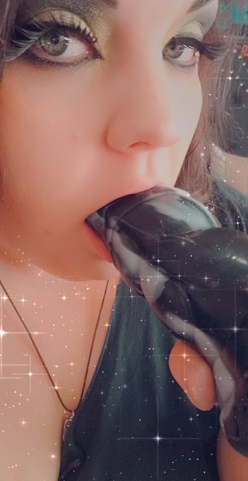 But look at that pretty face. Who wants to fuck up that make up? 🥵💦 https://t.co/EZewuxii68<a href="/tag/adultwork"class="tags"><span>#adultwork</span></a><a href="/tag/sugarbabies"class="tags"><span>#sugarbabies</span></a><a href="/tag/bbwporn"class="tags"><span>#bbwporn</span></a><a href="/tag/bbwlover"class="tags"><span>#bbwlover</span></a><a href="/tag/cashmaster"class="tags"><span>#cashmaster</span></a>