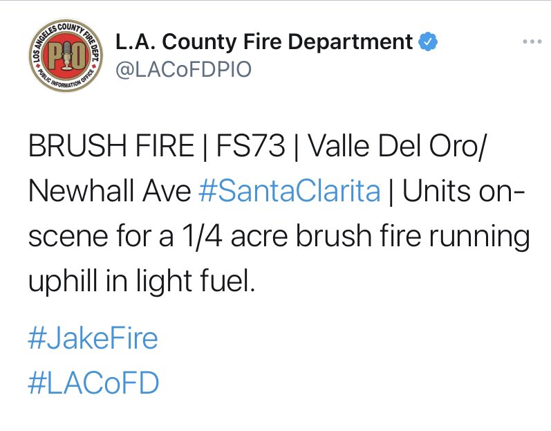 SCVSHERIFF's tweet photo. A brush fire has been reported on Valle De Oro/Newhall Avenue in Newhall, currently a 2nd alarm fire at 1 1/2 acres. Please avoid the area and allow emergency vehicles to proceed through. Continue to follow this post for incoming updates.
#JakeFire https://t.co/HUx2eHc7hJ