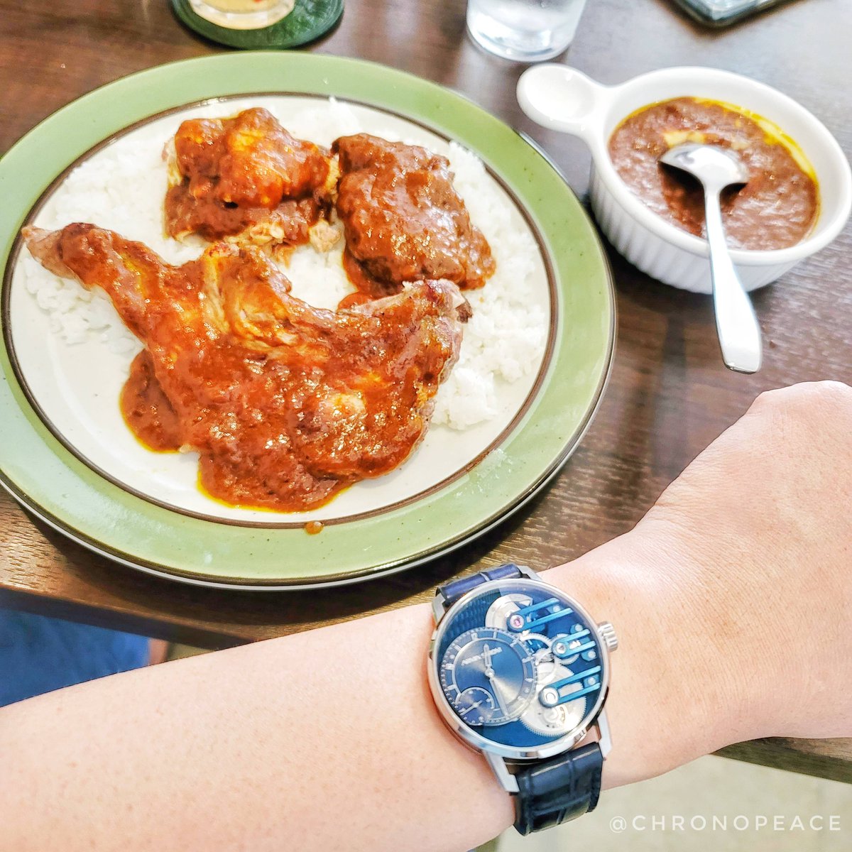 chronopeace's tweet photo. クロックでスペアリブカレー、チキンとビーフと玉子乗せ! Clock, one of the best curry in Sapporo, Hokkaido.
#arminstrom #gravityequalforce #system78 #アーミンシュトローム #グラヴィティイコールフォース #システム78 #くろのぴーすエディション #クロノセオリー https://t.co/ychpnIiZCv