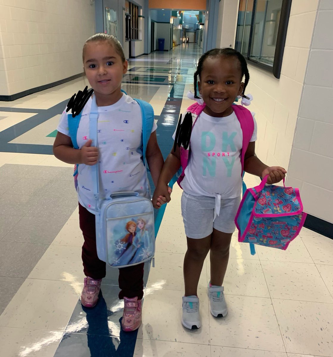 MrsVGarza_SE's tweet image. Day 2, and our @SECAJaguars  babies are ready for PK and Kinder. May they have a wonderful year. 🥰❤️