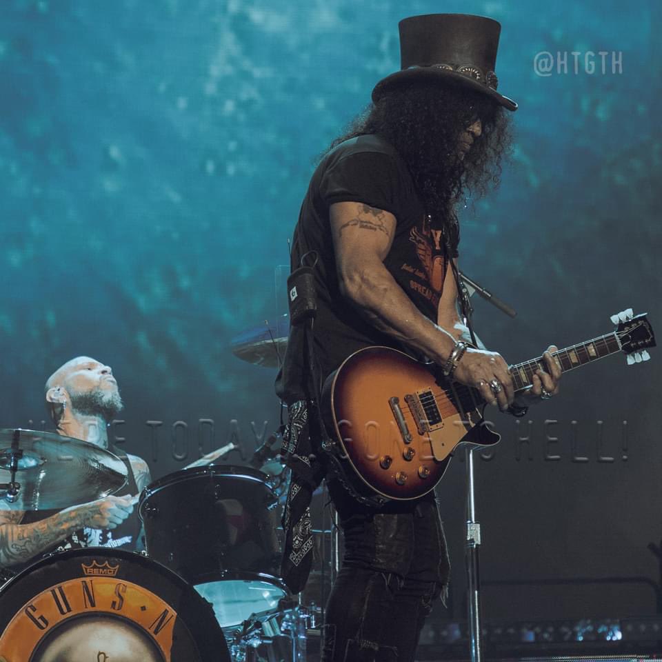 slash_mob's tweet photo. Fargo, ND - 11/08/2021 #GunsNRoses
via @htgth https://t.co/yPenbbIGTl