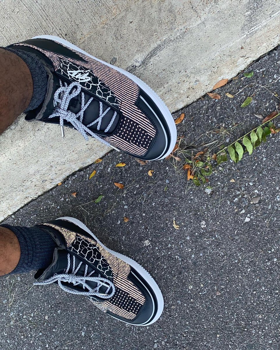 realmakhi's tweet photo. Designed my first shoe before the age of 22. https://t.co/xvRrplLqYI