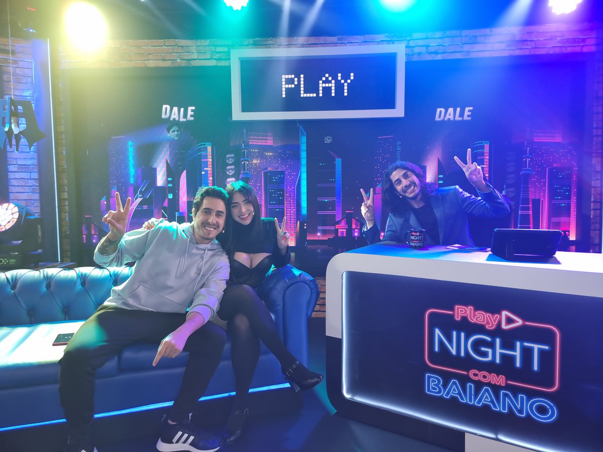 Play Night com Baiano 