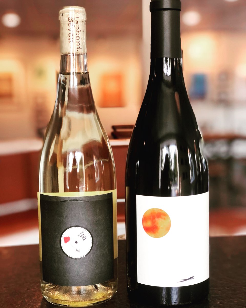 ElephantSeven's tweet image. #Sneakpeek #Saturday 8/14! Make your private #WineTasting #reservation elephantsevenwine.com. 

#thecollective #newreleases #nationalvinylrecordday #sideE #7inch #whitewine #vinyl #record #vinylsleeve #recordsleeve #cosmicreflection #syrah #mourvedre #harvestmoon #crow #shadow