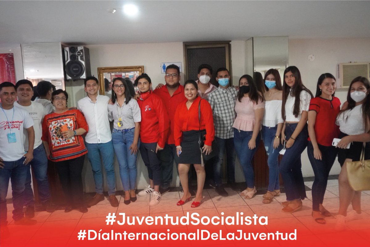 clsg_06's tweet photo. La juventud tiene su lucha, que es derribar a las oligarquías entregadoras, a los conductores que desorientan y a los intereses extraños que nos explotan - Arturo Jauretche-
#DiaInternacionalDeLaJuventud 
#JuventudSocialista https://t.co/zPyohU3oZX