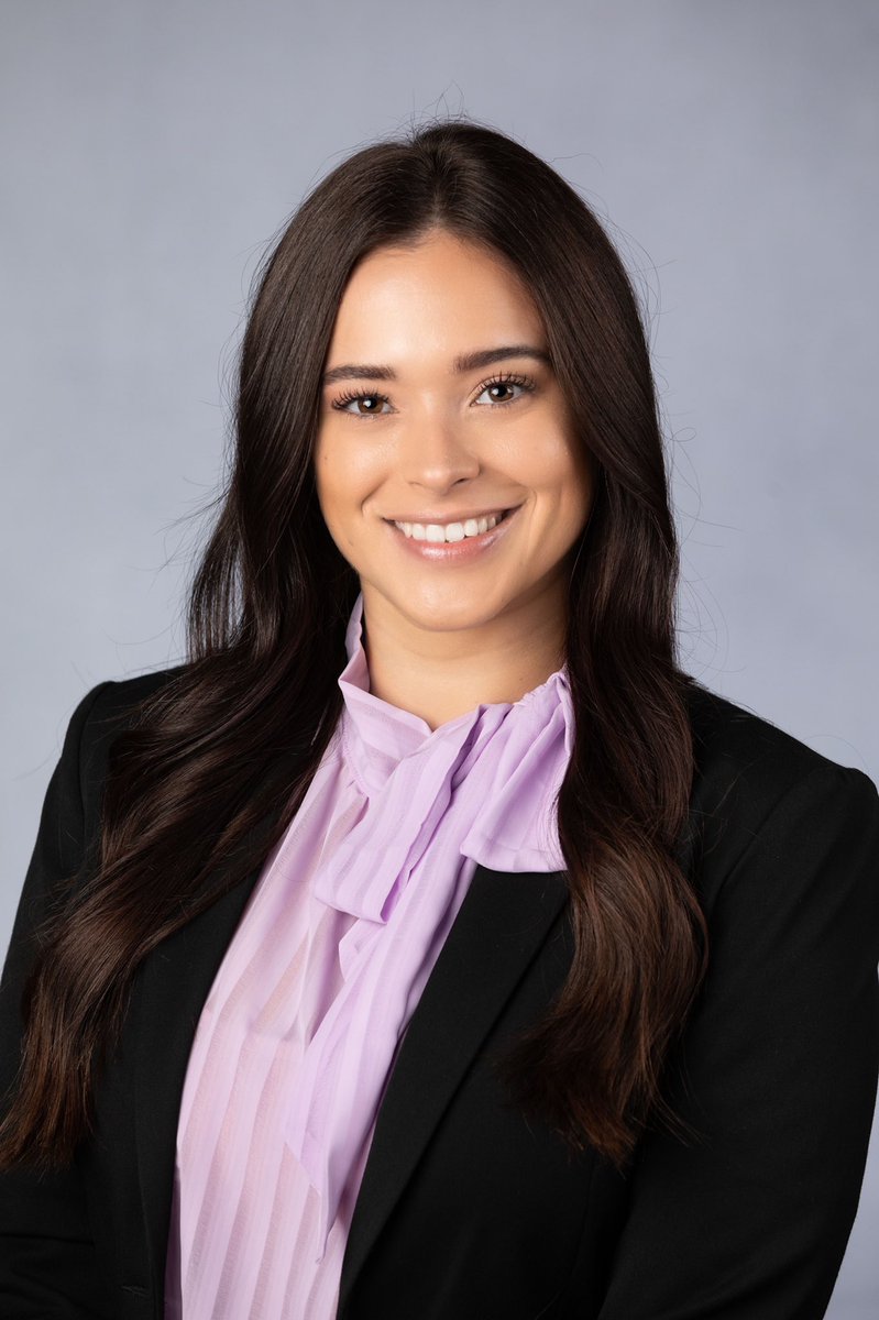 Headshots came through today! It’s ERAS season 🥳 so excited to be applying to diagnostic radiology this year for #match2022 @futureradres #medtwitter #diagnosticradiology #ERAS @Inside_TheMatch