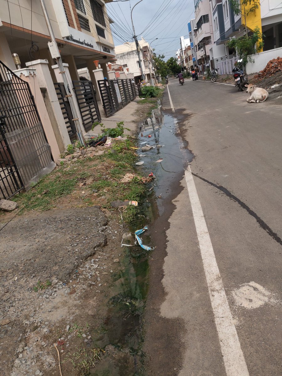 Respected @mkstalin @CMOTamilnadu @chennaicorp @CHN_Metro_Water Wastage from sump at 6th Main Road Sadasivam Nagar Madipakkam Chennai being dumped on to the road regularly and it affects everyone.can be a carrier to spread COVID & DENGU.Kindly take Necessary Permanent Action