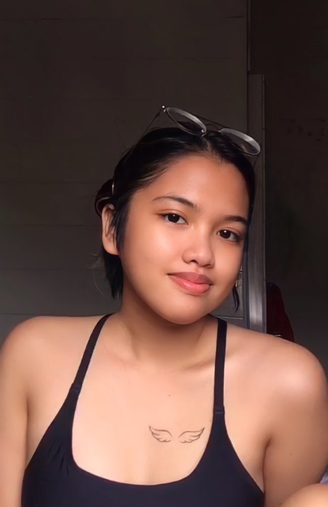 amaristudee's tweet image. my first #studytwtselcaday ever KSJDJDJSJ will probably delete 😭 

— happy first anniv, #studytwt ♡