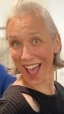 Thymonas1's tweet photo. 🤡 "I own an exceptional and successful book publisher and support extravagant magazines" 🤡 - #dirtymagazine https://t.co/F6ZhgbES8J