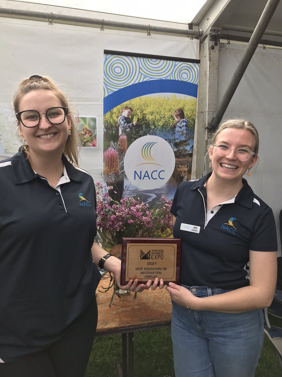 NACC_NRM's tweet photo. The Mingenew Expo was buzzing with insect hotels for native bees, and seed envelopes from recycled paper! 🐝

We even managed to snag an award for 'Best Education or Information Display'!

We loved meeting all the little face, getting creative and learning about native bees. https://t.co/L49ehDl06E