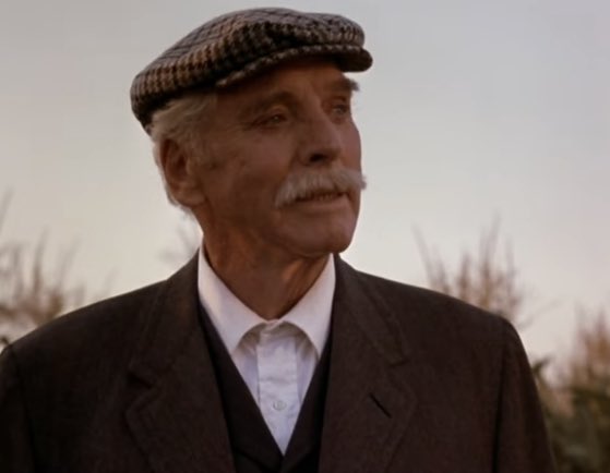 GlennMosley1's tweet photo. “Hey, Rookie! You were good.” Ray Liotta and the incomparable Burt Lancaster. As Jimmy Stewart reminded us, movies are about moments. #FieldOfDreamsGame https://t.co/jUyRXP87fT