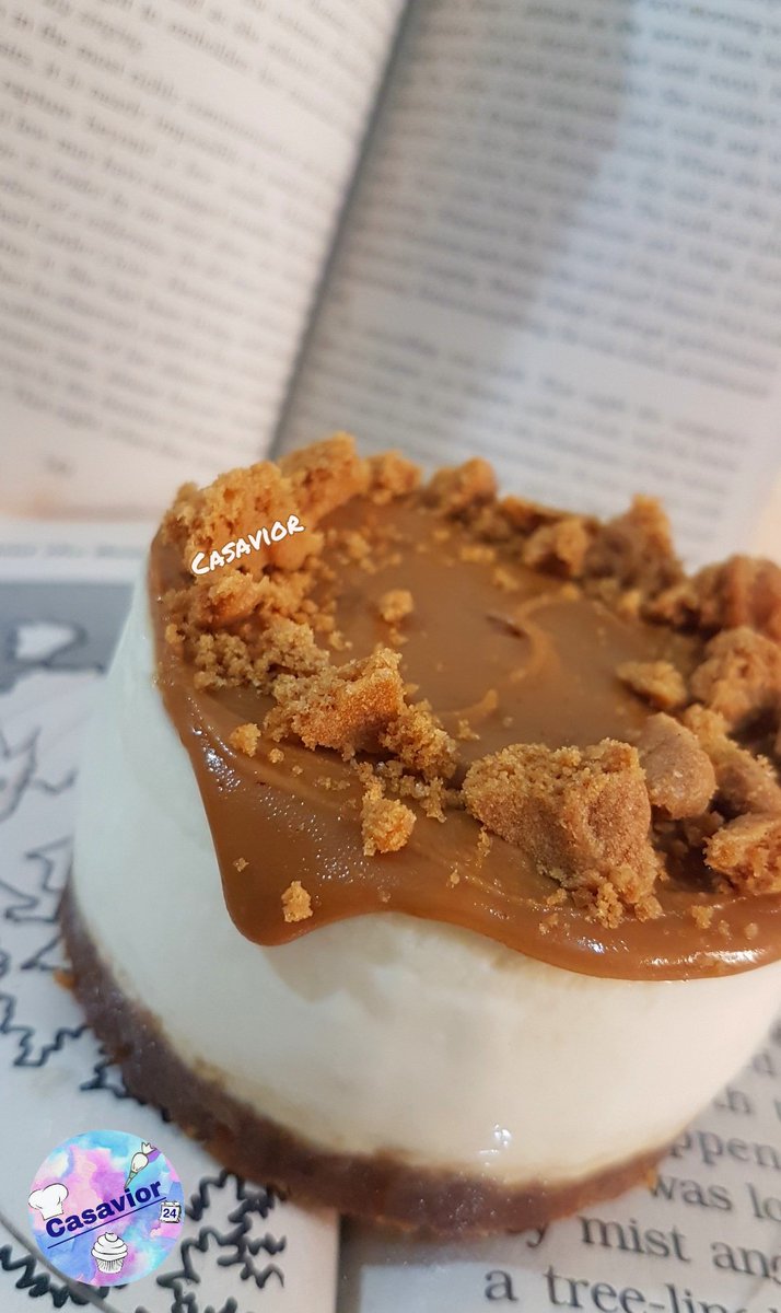 CassandraaAntao's tweet photo. Biscoff Cheesecake
.
.
.
#cake #cakelover #cakelove #happybirthday #cakestagram #cakedecorating #cakedesigner #casavior #love #baking #24 https://t.co/BXaspvf7oc