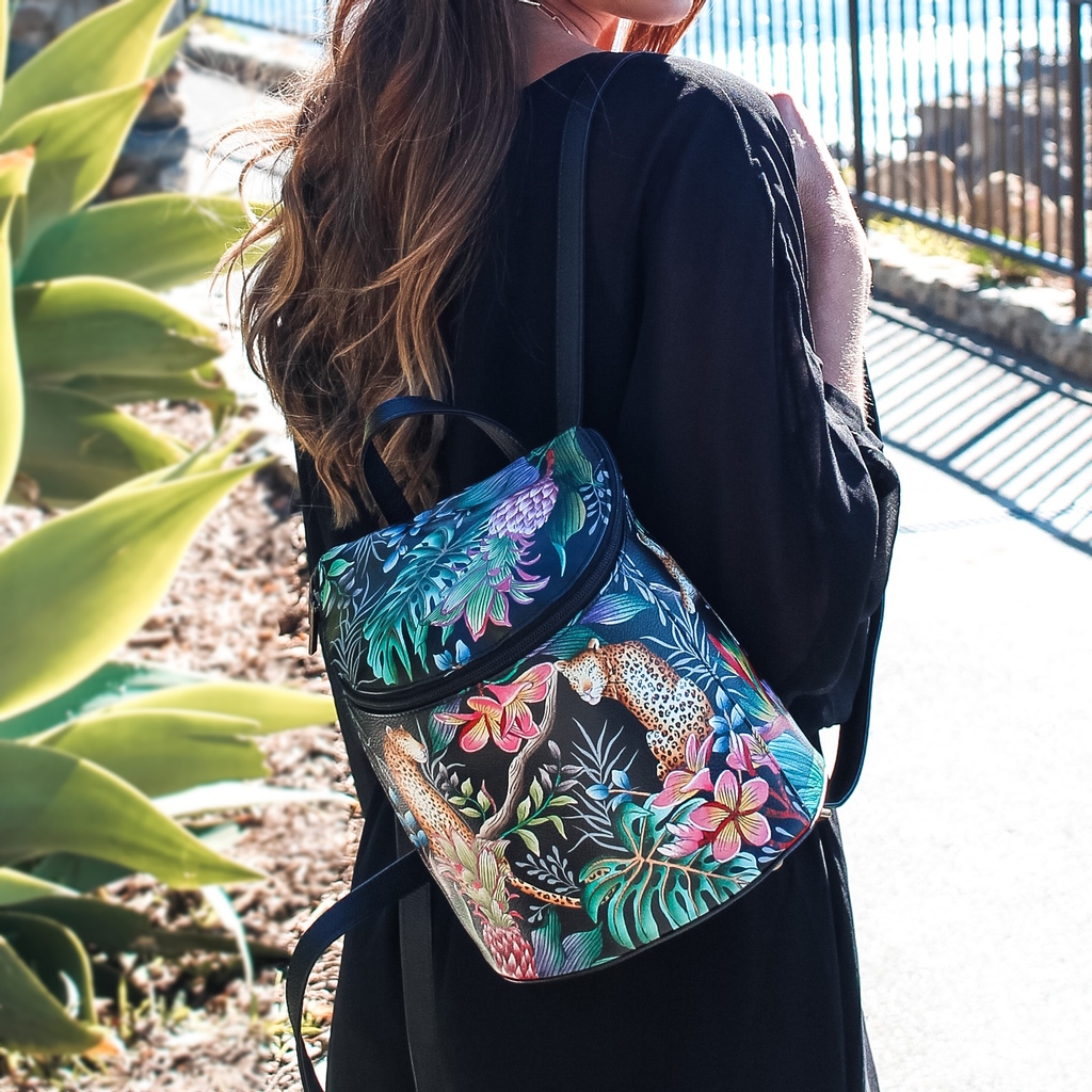 Tvsn On Twitter Anuschka Handbags Strike The Right Balance Between Functionality And Art What Is Your Favourite Anuschka Bag Discover The Tvsn Website Https T Co Kddwimutyc Tvsn Anuschka Functionality Bag