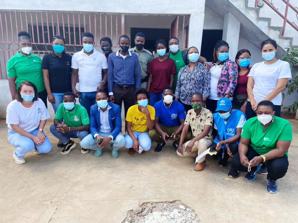 HugoReichenb's tweet photo. 🗺️Mapping protection services #SavesLives🙆🏾! This week @ProtectionClust is in #Chiure🇲🇿with agencies that provide #protection to those who need it most👵🏾👨🏾🦽 For past #ReferralPathways 👇🏾
📁Montepuez https://t.co/Q0LsGxR75u
📁Metuge https://t.co/S6kxzzCJxI
👏🏾Thanks @eu_echo 🇪🇺 https://t.co/7NNc9cmOJh