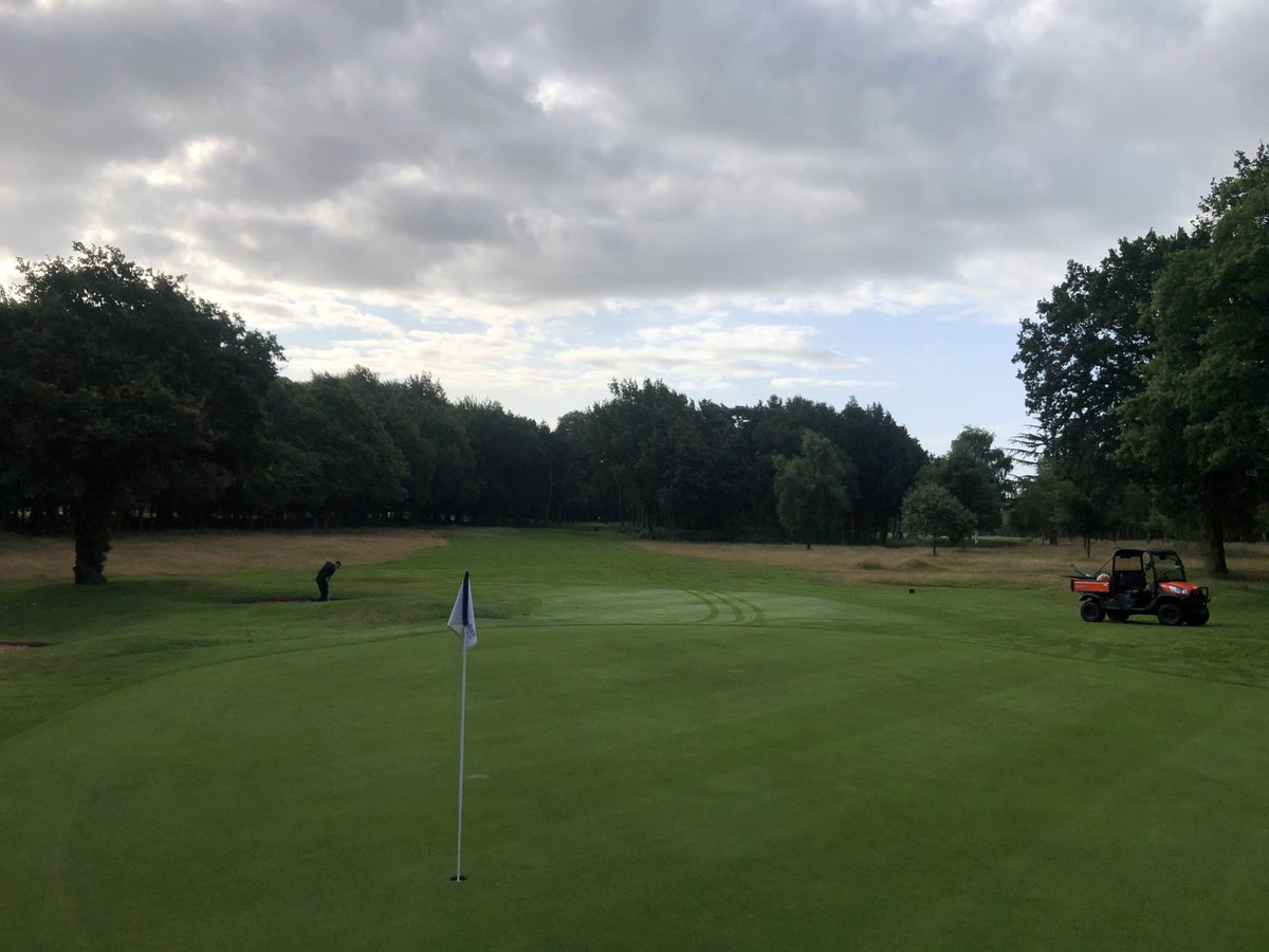 ๐๐ง๐ฎ๐ญ๐ฌ๐๐จ๐ซ๐ ๐๐ ๐๐ซ๐๐๐ง๐ฌ (@kgc_greens) on Twitter photo Course set up this morning <a href="/KnutsfordGolf/">The Knutsford Golf Club</a> as we welcome High Legh Golf Club seniors. Holes changed, debris blown, greens cut & bunkers raked. โณ๏ธ <a href="/BenLambert98/">Ben Lambert</a> @nidgeys Course set up this morning <a href="/KnutsfordGolf/">The Knutsford Golf Club</a> as we welcome High Legh Golf Club seniors. Holes changed, debris blown, greens cut & bunkers raked. โณ๏ธ <a href="/BenLambert98/">Ben Lambert</a> @nidgeys