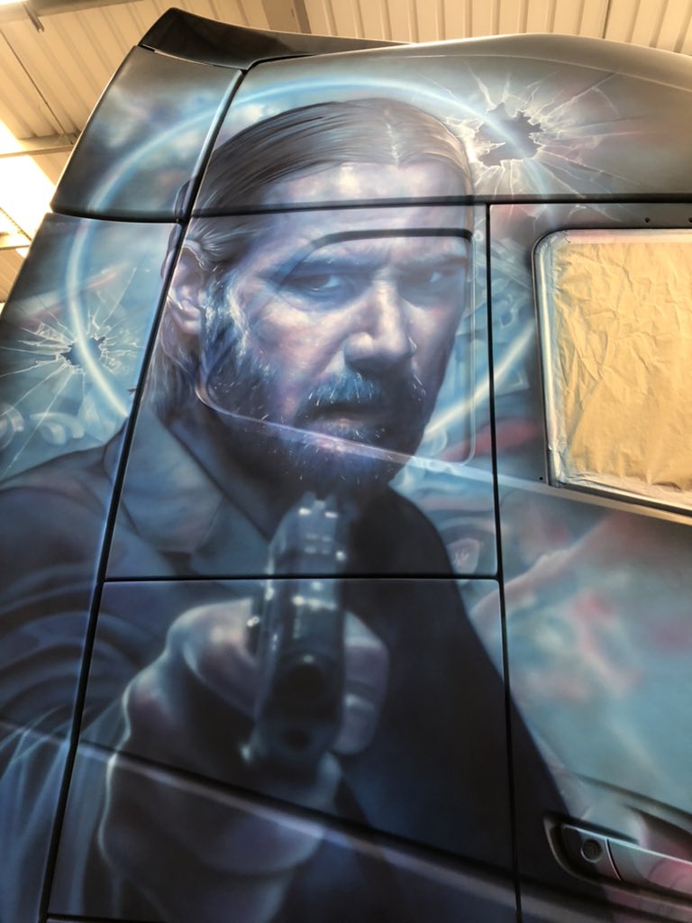 MattPaint1's tweet photo. John Wick Volvo FHv5 #johnwick #keanureeves #volvo #volvtrucks #volvotrucksuk #customtruck #truckfest #airbrush #airbrushing #portrait #portraitartist #paoty #paotw https://t.co/CSlvpqSY3W