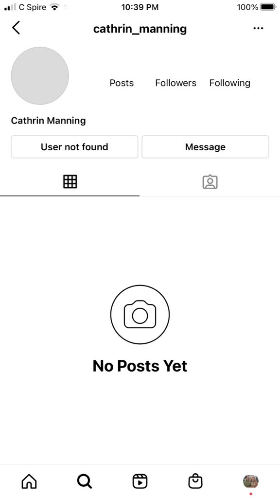 AshleyMurphy516's tweet photo. @CathrinManning is it just me or is your IG account acting wacko!? #hackedquestionmark https://t.co/kjQCSEvNke