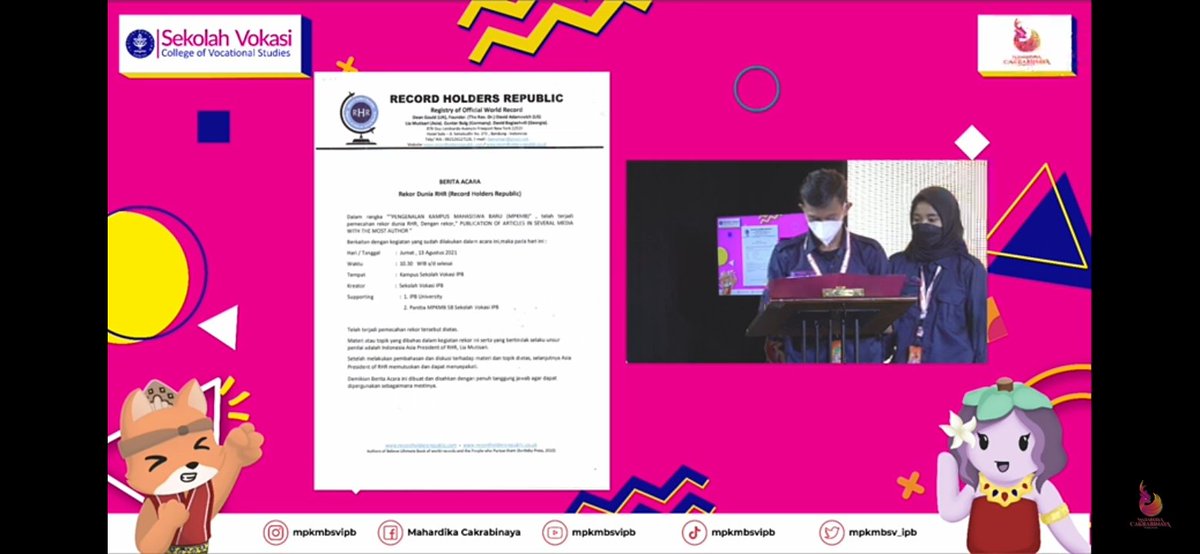 cheesealll's tweet photo. Halo semuanya!
Saya Alfira Risma Perwitasari dari prodi LNK/58 Sekolah Vokasi IPB. 

Saya merupakan salah satu pemeran dalam pemecahan rekor "The Most Author" oleh #SVIPB pada acara #MPKMBSVIPB

Saya bangga #SVIPBPecahkanRekor https://t.co/4l9pD5pCUJ