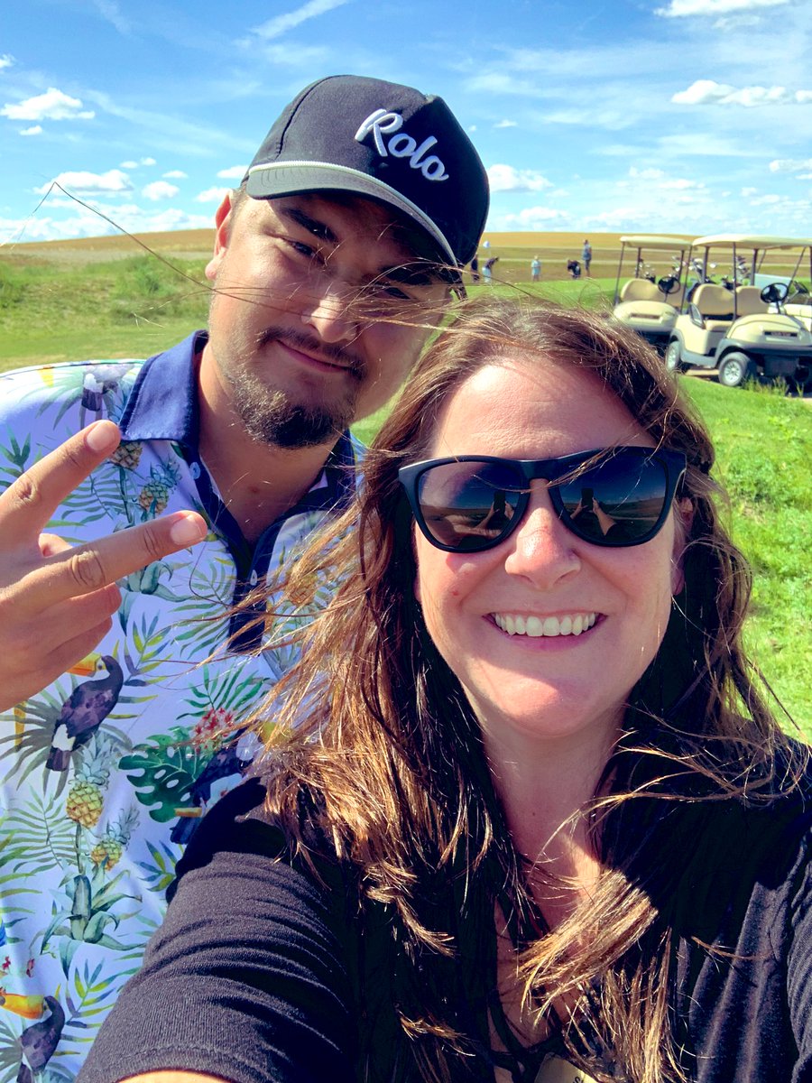 ShariLemon's tweet image. Thank you so much to the @GasperFamilyFdn for having @STARSambulance out to their annual golf tournament!