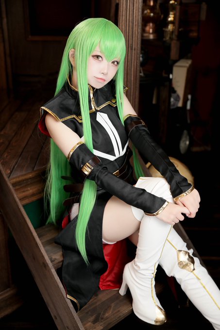 Twitterのコスプレ画像15