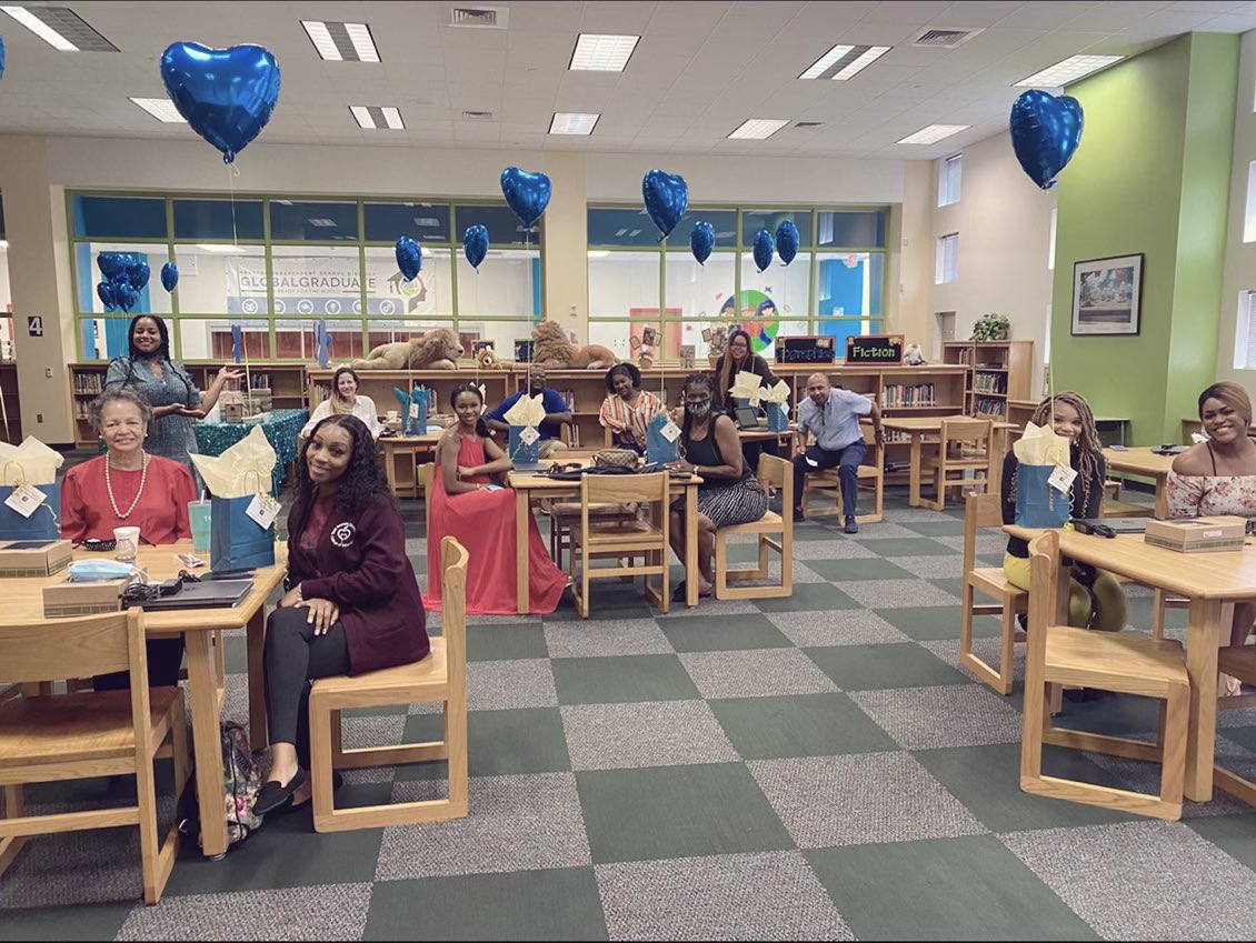 A few weeks ago we officially welcomed our new teaching, office, and student support fam! Welcome to the Bastian Family! Ready is an understatement!
💙🐻💙
#RightPeople #RightTime #PositivePowerTheRemix  #ESO3 <a href="/BastianEs1/">Bastian ES</a> <a href="/ESO3_HISD/">ESO3</a>