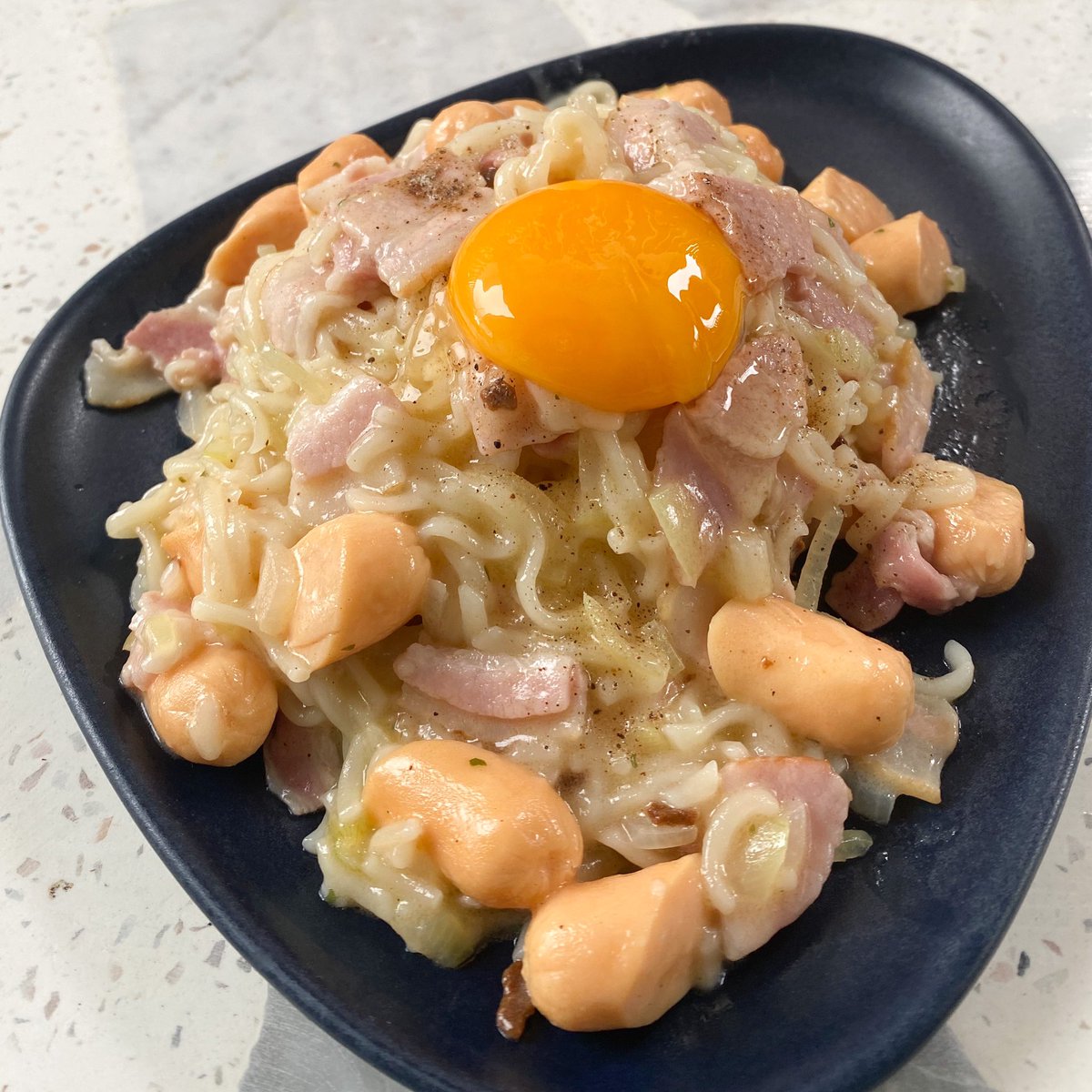 ไอ้หมีเบนซ์ ʕ•ε•ʔ tweet media