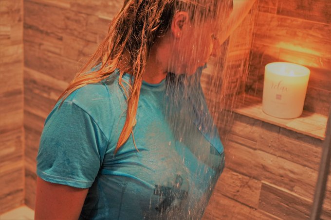 shower photo shoot https://t.co/zrozWmysB0<a href="/tag/onlyfans"class="tags"><span>#onlyfans</span></a>