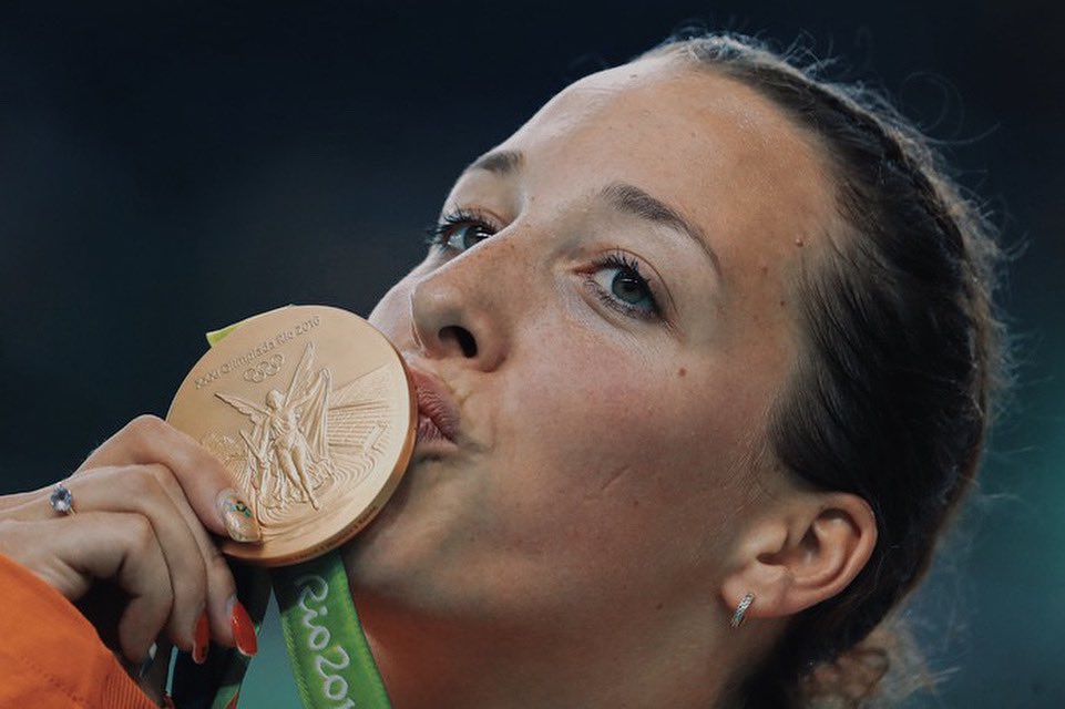 Vandaag zijn we 5 jaar samen en ik ben nog steeds hartstikke verliefd op je! Je wordt met het jaar steeds mooier 🥇♥️
#olympics #rio